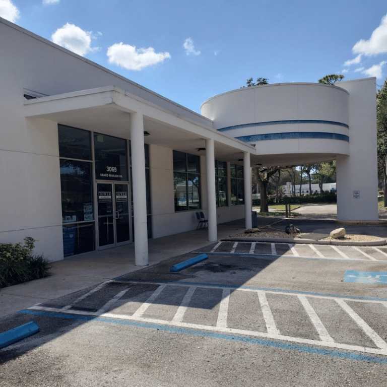 Best Commercial Pressure Washing Companies Tampa, FL